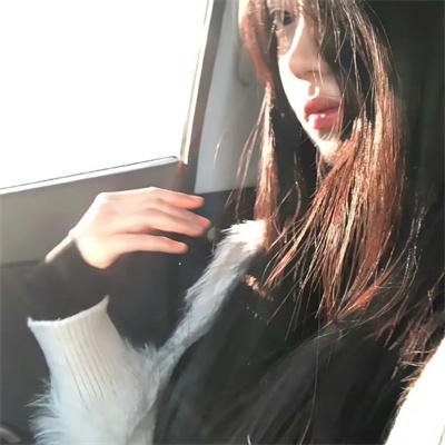 艺术系女生封面